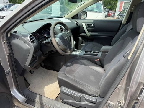 Used 2011 Nissan Rogue S FWD image 14