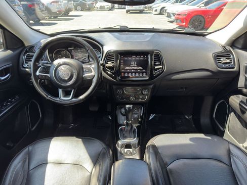 Used 2019 Jeep Compass Limited AWD/4WD image 28