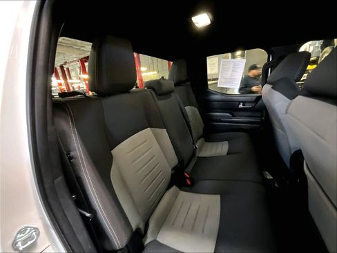 Used 2025 Toyota Tacoma TRD Off-Road image 16