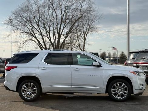 Used 2018 Chevrolet Traverse High Country image 45