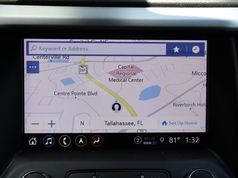 Used 2023 GMC Acadia SLE w/ Driver Convenience Package FWD image 39