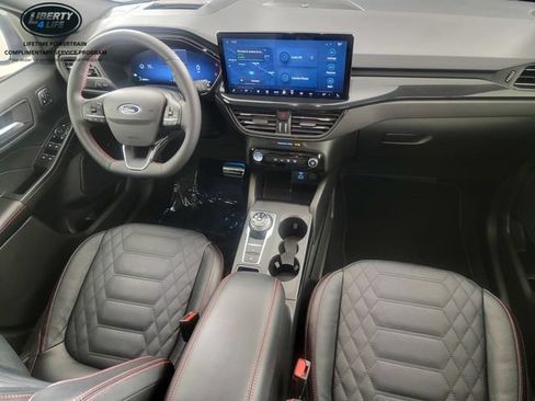 Used 2023 Ford Escape ST-Line Elite w/ Premium Technology Package AWD/4WD image 33