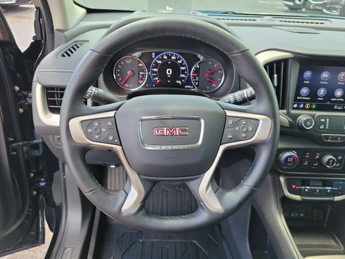 Used 2024 GMC Terrain Denali w/ Denali Premium Package AWD/4WD image 22