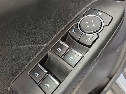 Certified 2022 Ford Escape S image 16