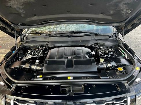 Used 2019 Land Rover Range Rover Supercharged AWD/4WD image 48