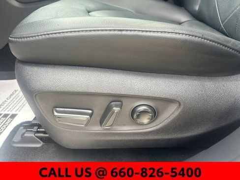 Certified 2024 Toyota Highlander Platinum AWD/4WD image 23