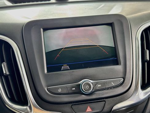 Used 2020 Chevrolet Equinox LT w/ LPO, Floor Liner Package FWD image 26
