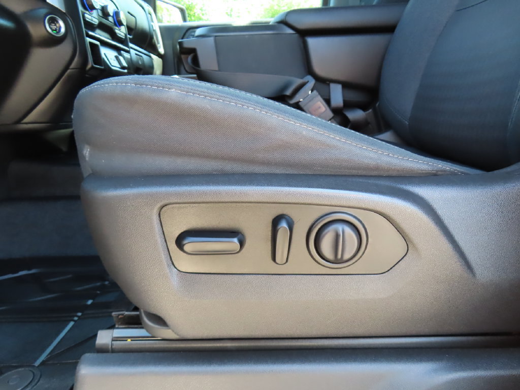 Used 2019 Chevrolet Silverado 1500 RST AWD/4WD image 6
