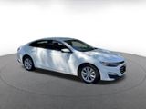 Used 2024 Chevrolet Malibu LT image 2