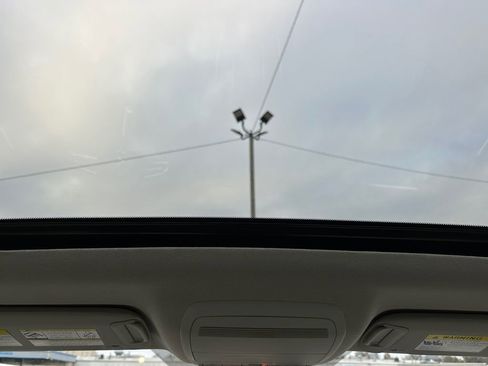 Used 2023 MAZDA CX-30 AWD 2.5 S w/ Premium Package image 22