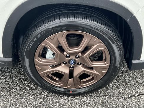 Certified 2025 Subaru Ascent Bronze Edition w/ Popular Package #2 image 12