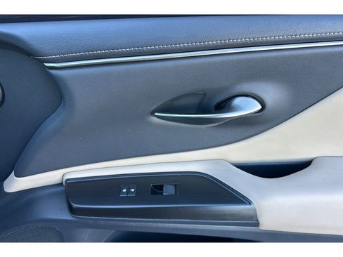 Used 2019 Lexus ES 350 image 19
