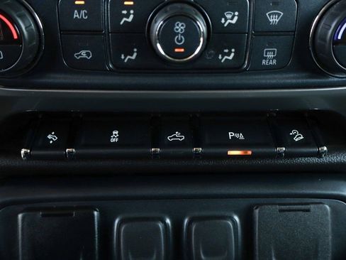 Used 2018 Chevrolet Silverado 1500 LTZ Z71 w/ Redline Edition AWD/4WD image 37