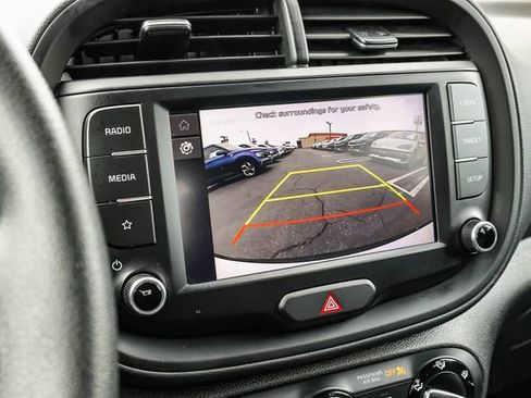 Used 2024 Kia Soul LX w/ Option Group 015 image 27