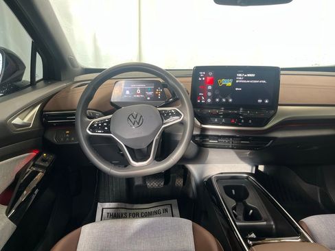 Certified 2023 Volkswagen ID.4 Pro image 17
