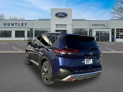 Used 2022 Nissan Rogue Platinum w/ Head-Up Display Package image 6