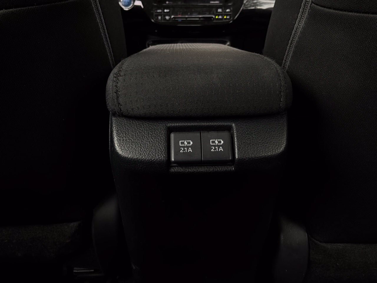 Used 2021 Toyota Prius LE FWD image 13