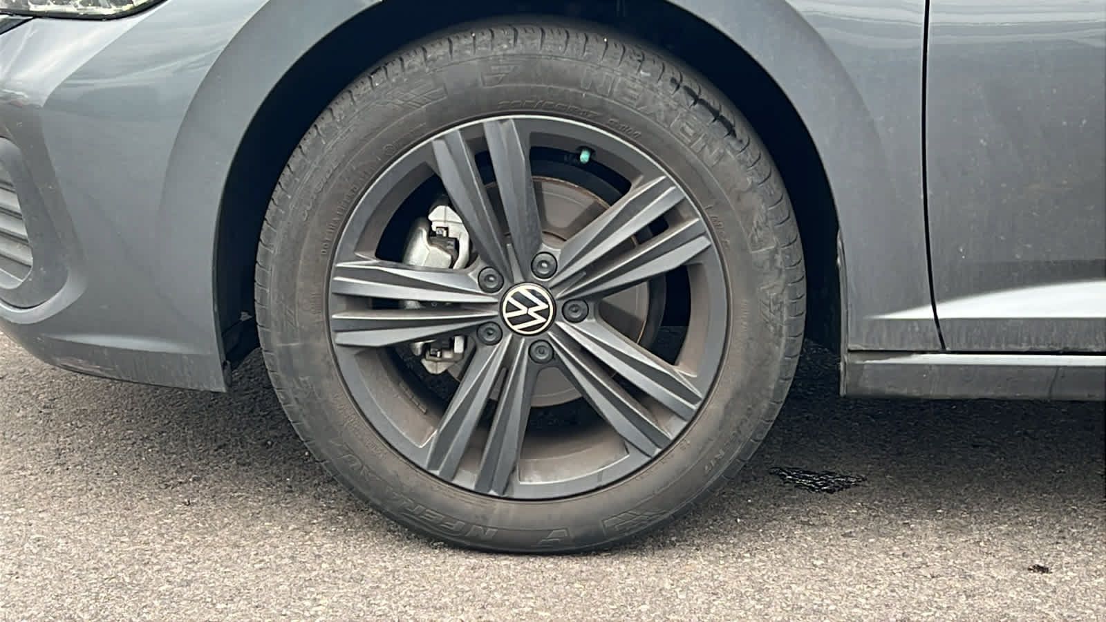 Certified 2022 Volkswagen Jetta SE FWD image 9