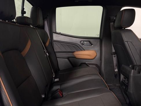 Used 2025 GMC Canyon AT4 AWD/4WD image 27