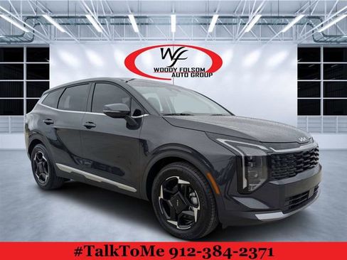 Used 2026 Kia Sportage EX FWD image 1