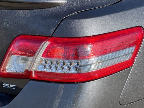 Used 2011 Toyota Camry SE image 47