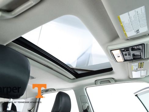 Used 2011 Toyota 4Runner Limited image 36