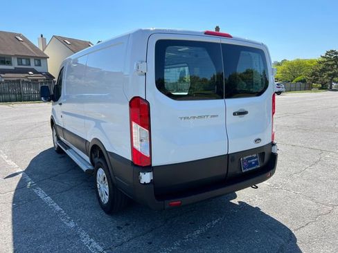 Used 2024 Ford Transit 250 Low Roof w/ Exterior Upgrade Package RWD image 8