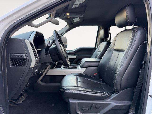 Used 2020 Ford F250 Lariat w/ Lariat Value Package AWD/4WD image 11