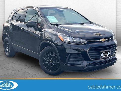 Used 2020 Chevrolet Trax LS w/ Tint and Cruise Package image 1