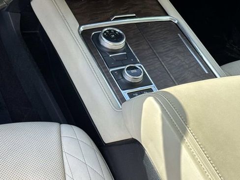 Used 2020 Ford Expedition Platinum image 22