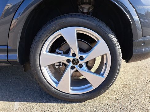 New 2025 Audi Q5 Premium Plus image 38