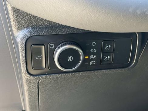 New 2026 Ford Explorer Active w/ Active Comfort Package image 17