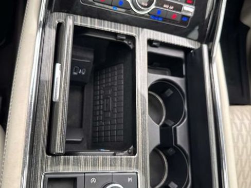 Used 2022 Lincoln Navigator Black Label AWD/4WD image 28