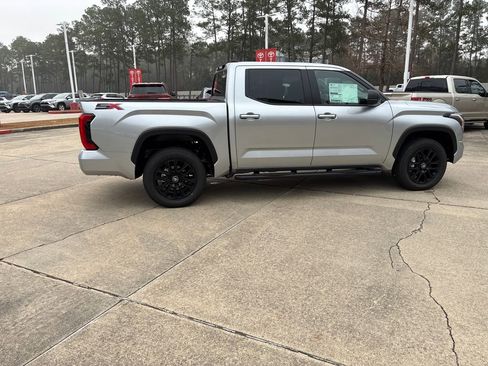 New 2026 Toyota Tundra SR5 image 8