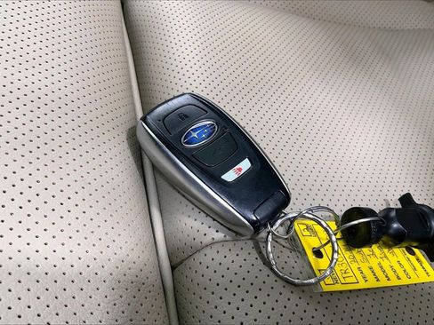 Used 2024 Subaru Legacy Limited image 11