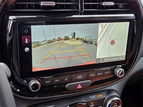 Certified 2025 Kia Soul EX image 21