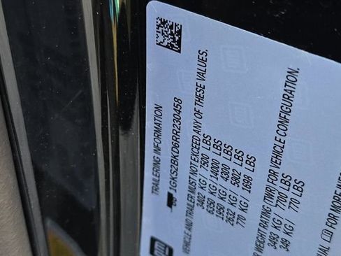 Used 2024 GMC Yukon SLT image 55