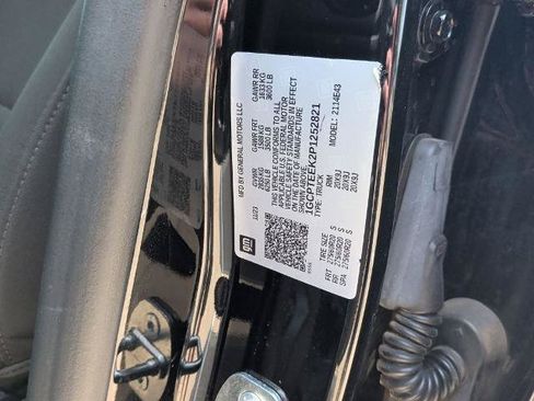 Used 2023 Chevrolet Colorado Trail Boss AWD/4WD image 33