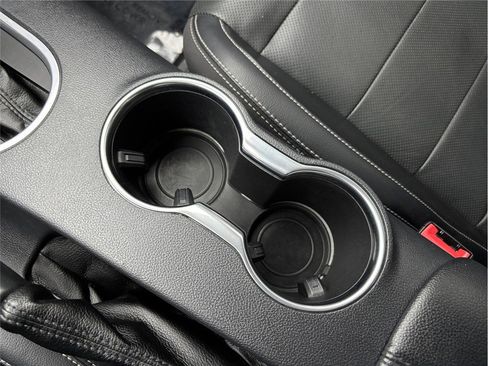 Used 2021 Ford Mustang GT Premium w/ Black Accent Package image 34