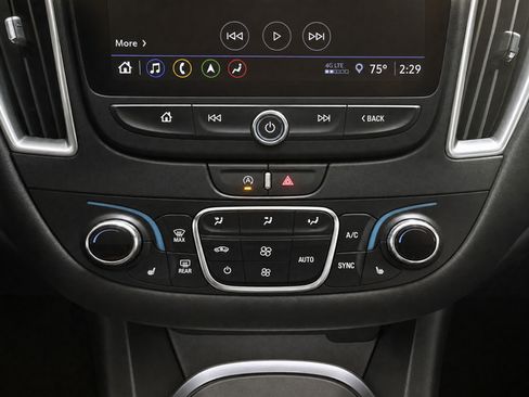 Used 2023 Chevrolet Malibu LT w/ Driver Confidence Package FWD image 10