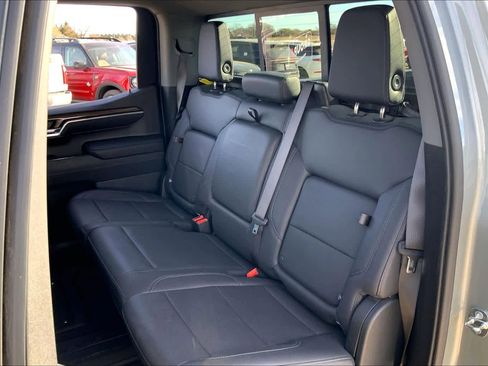 Used 2023 Chevrolet Silverado 1500 RST image 20