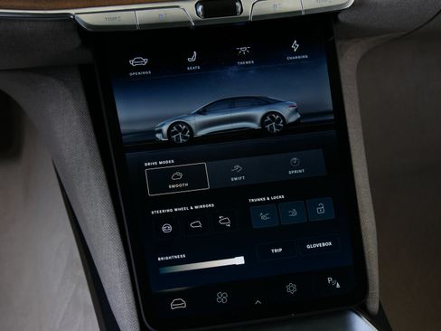 Used 2023 Lucid Air Touring AWD/4WD image 21