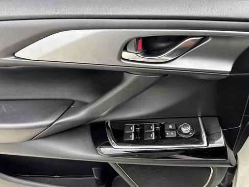 Used 2022 MAZDA CX-9 Touring Plus image 41