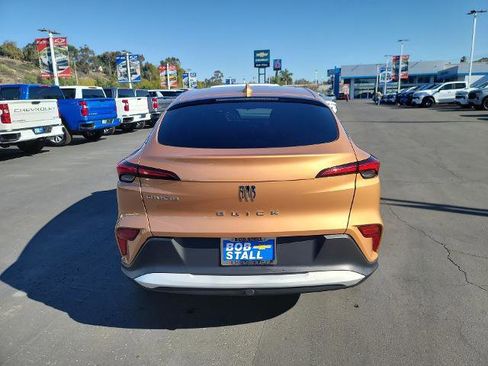 Used 2024 Buick Envista Preferred image 7