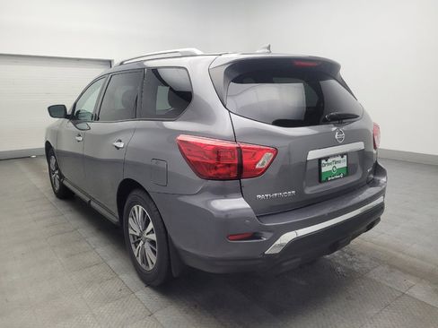 Used 2020 Nissan Pathfinder S AWD/4WD image 5