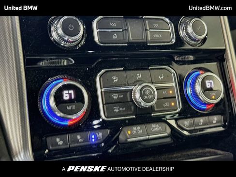 Used 2021 GMC Yukon Denali AWD/4WD image 11