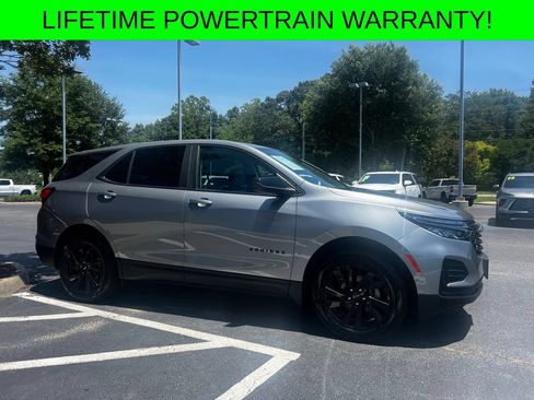 Used 2023 Chevrolet Equinox LS w/ LS Convenience Package AWD/4WD image 3
