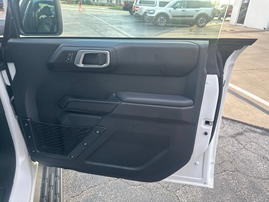 Certified 2026 Ford Bronco Outer Banks AWD/4WD image 34