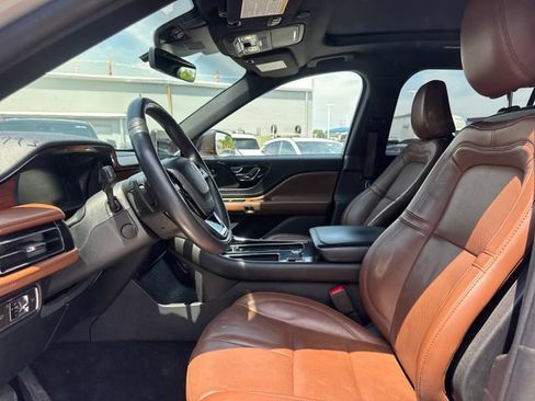 Used 2022 Lincoln Aviator Reserve w/ Elements Package Plus RWD image 14