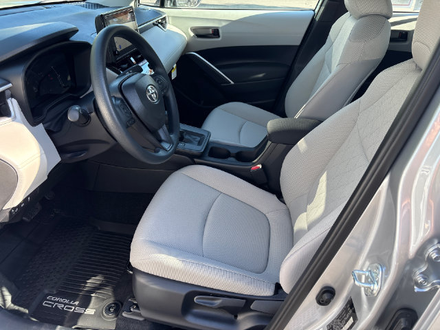 Certified 2026 Toyota Corolla Cross L FWD image 24